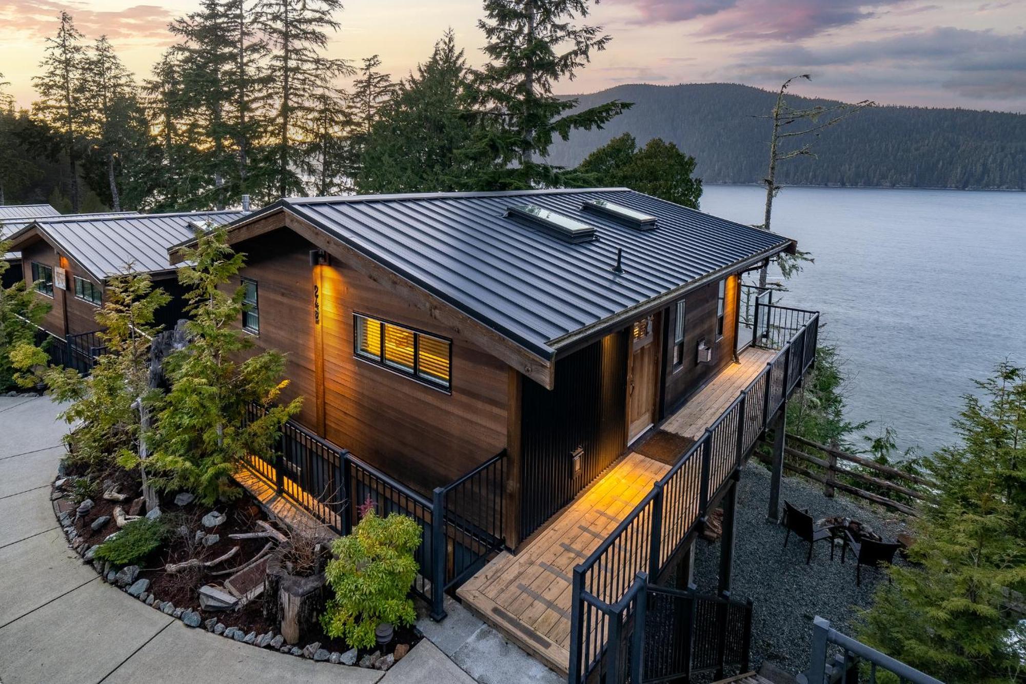 Handsome Dan'S Vacation Cottage Rentals 포트 렌프루 외부 사진