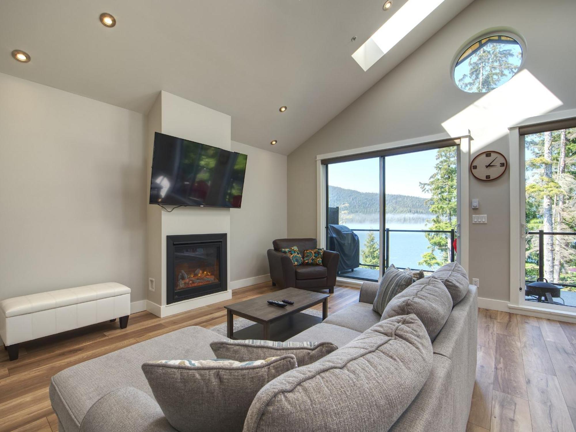 Handsome Dan'S Vacation Cottage Rentals 포트 렌프루 객실 사진