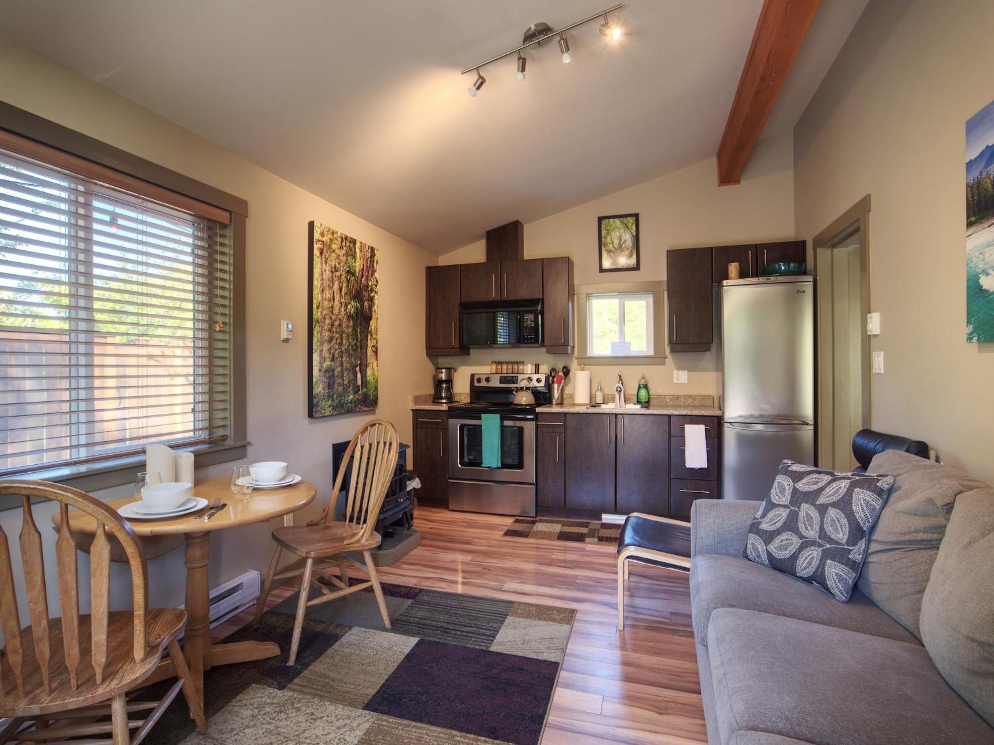 Handsome Dan'S Vacation Cottage Rentals 포트 렌프루 객실 사진