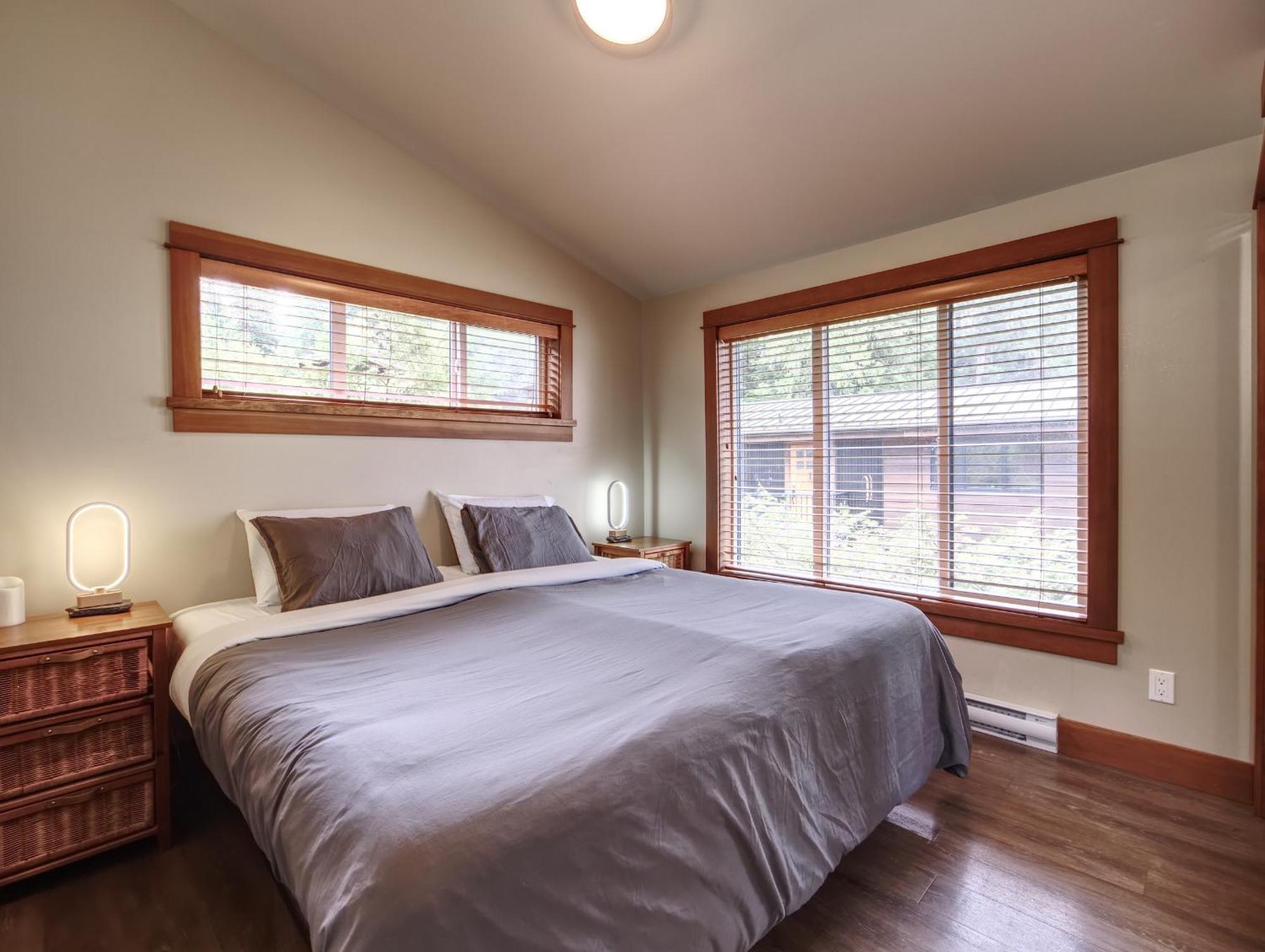 Handsome Dan'S Vacation Cottage Rentals 포트 렌프루 객실 사진
