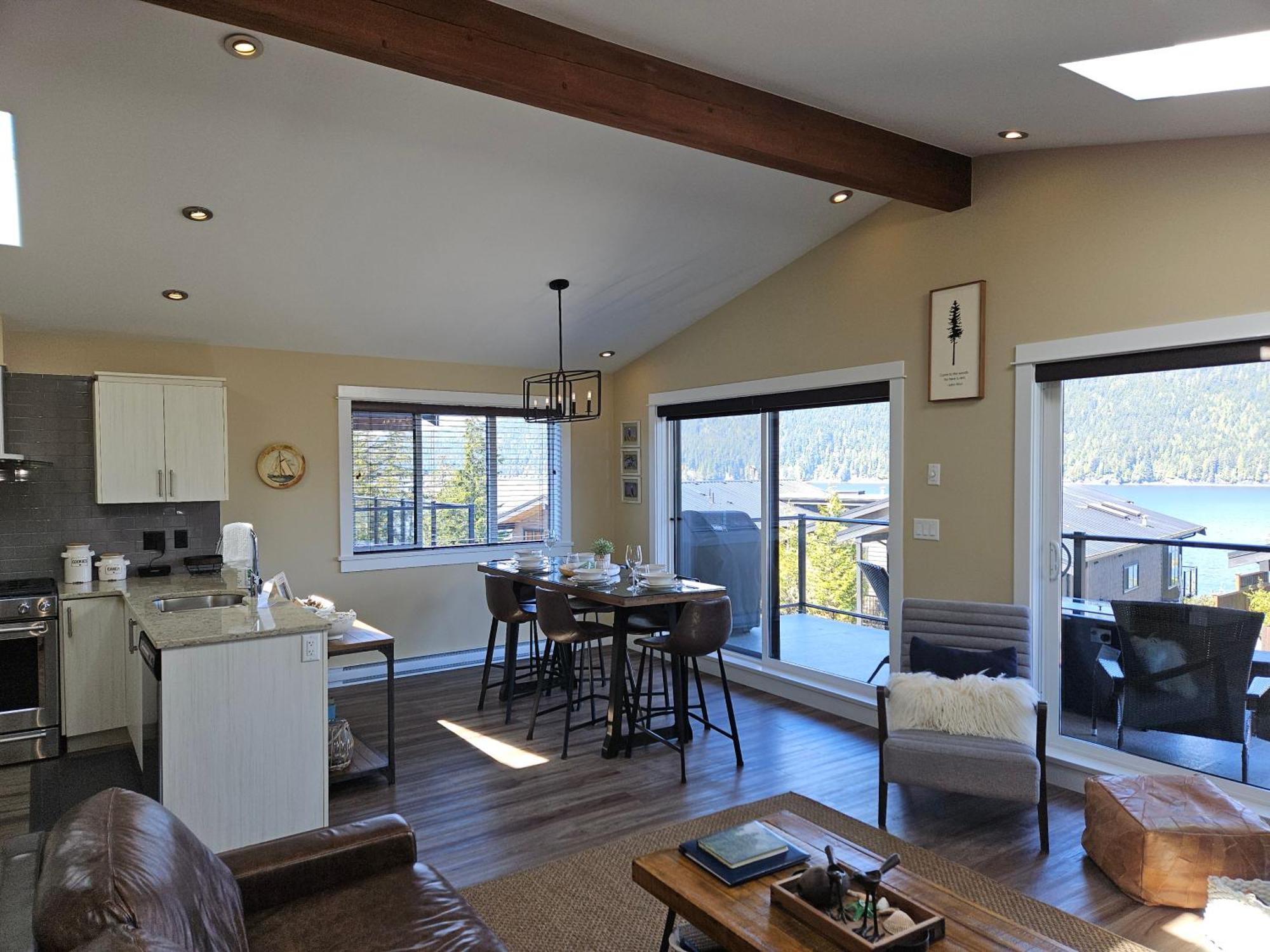 Handsome Dan'S Vacation Cottage Rentals 포트 렌프루 객실 사진